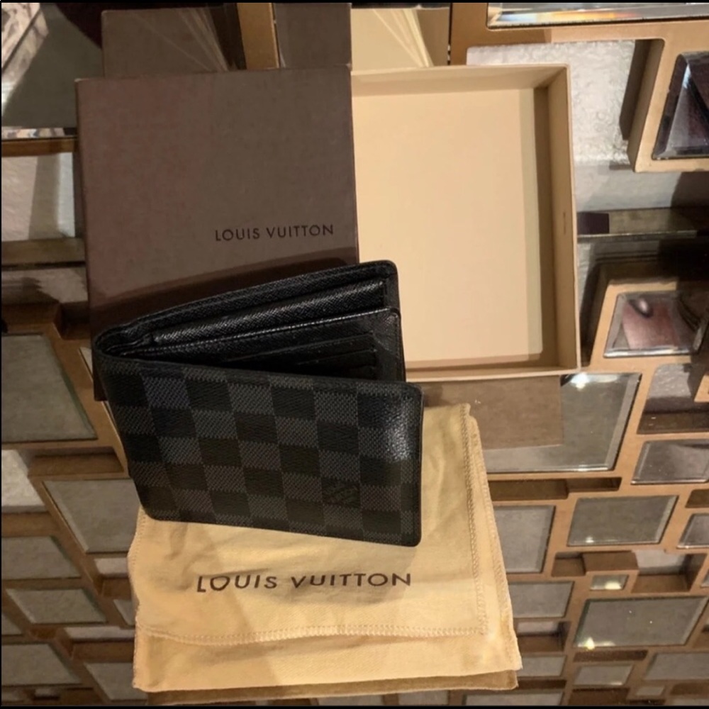 Louis Vuitton Wallet